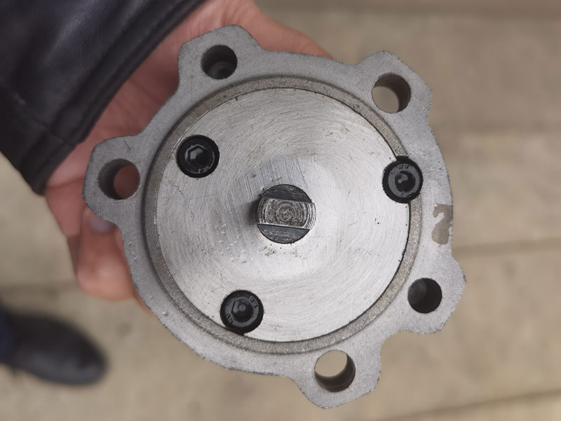 柴油機(jī)機(jī)油泵的功用是什么？